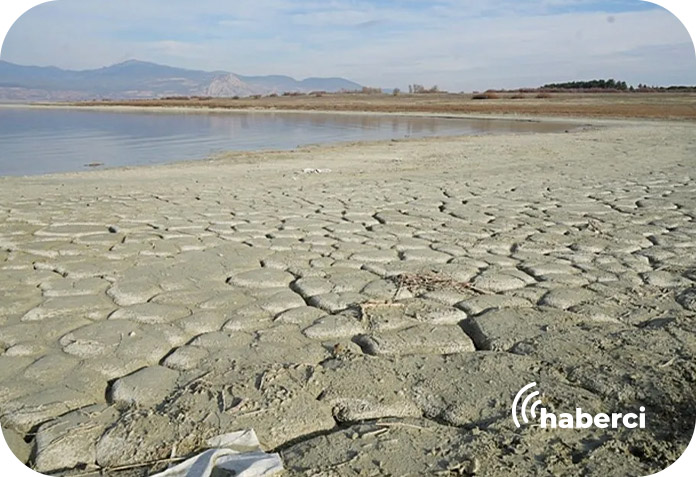 burdur-golu Burdur gölü küçülüyor